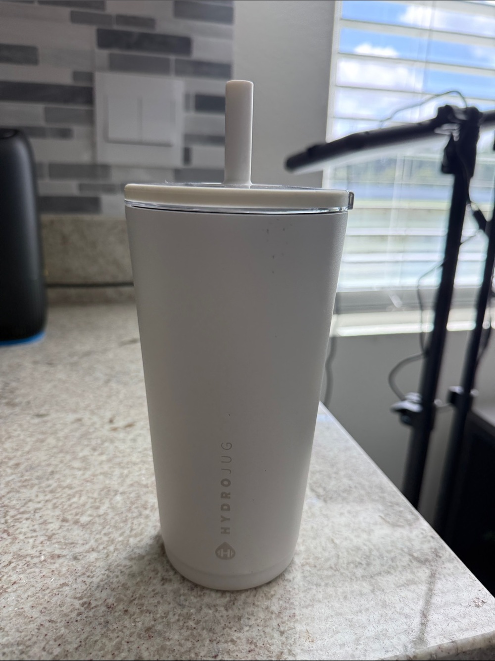 20 oz tumblr - hydrojug